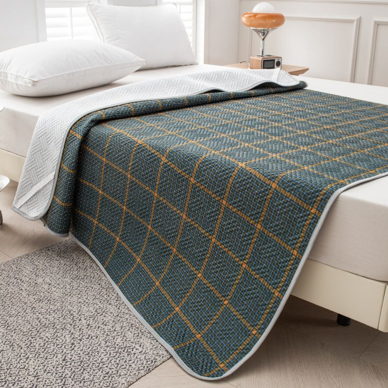 BowLift | Dog Cooling Mat Indoor Outdoor Bed Pad