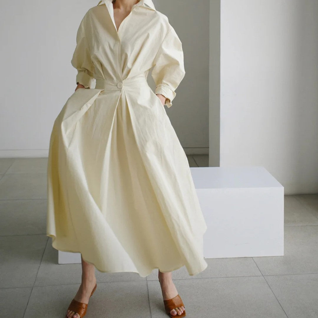 Vintage-Inspired Dress with Flattering Waist Design