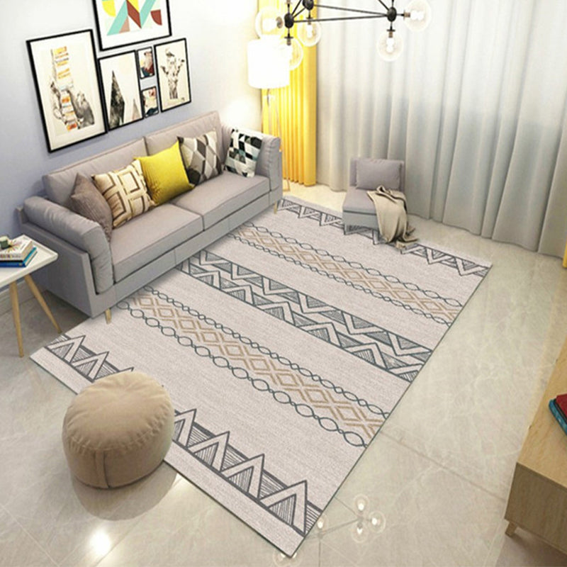 BowLift | Americana Tribal Geometric Pattern Rug Black and Grey Polyester Rug Machine Washable Non-Slip Area Rug for Bedroom