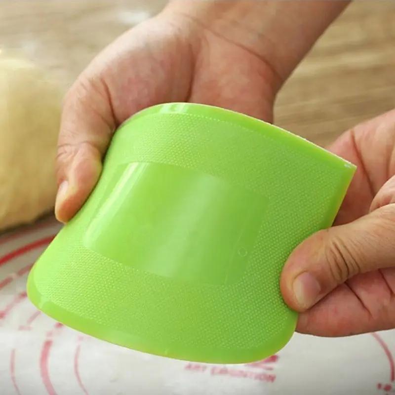 BowLift | Baking Dough Scraper Plastic Kitchen Tool