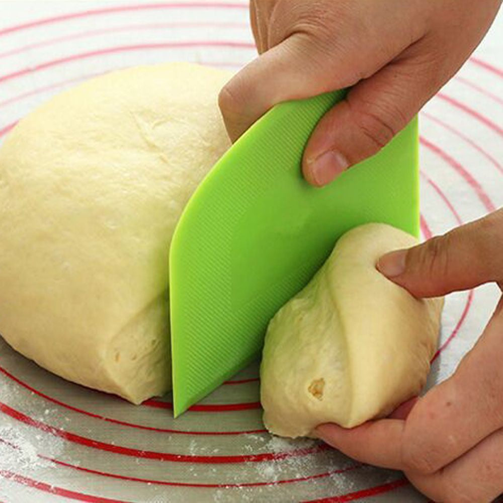 BowLift | Baking Dough Scraper Plastic Kitchen Tool