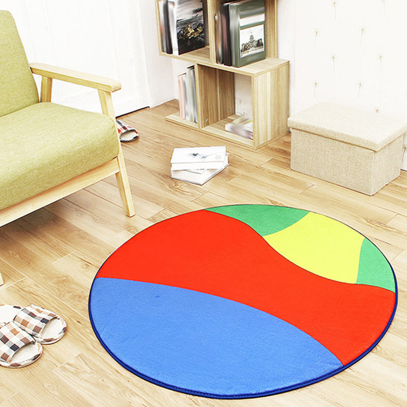 BowLift | White and Red Children's Carpet Polyester Basketball and Soccer Pattern Rug Pet Friendly Washable Non-Slip Backing Rug for Decoration