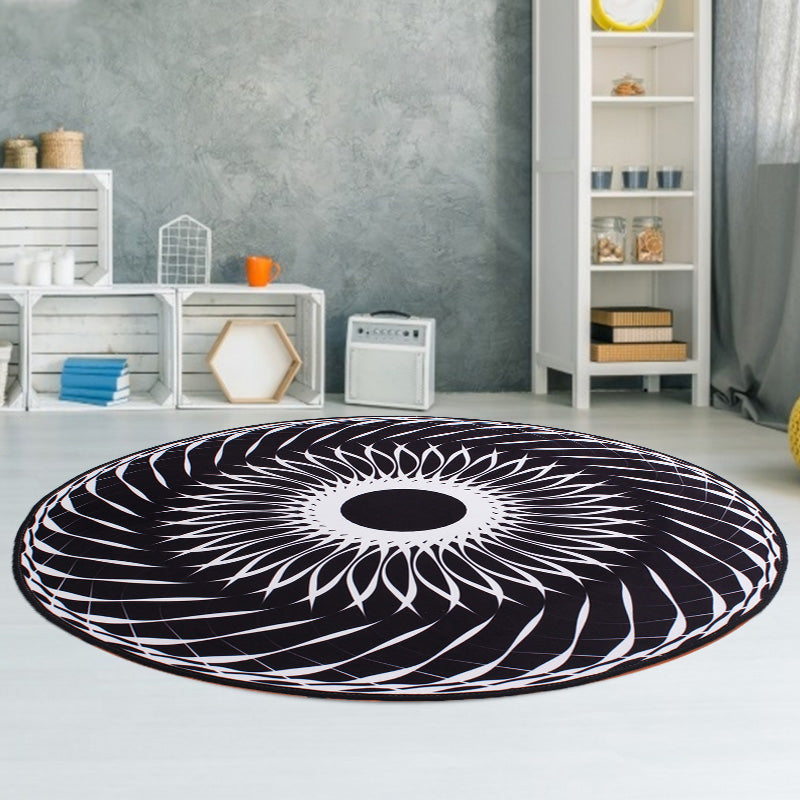 BowLift | Black and White Moroccan Carpet Polyester Flower Pattern Carpet Pet Friendly Washable Non-Slip Back Carpet for Decoration