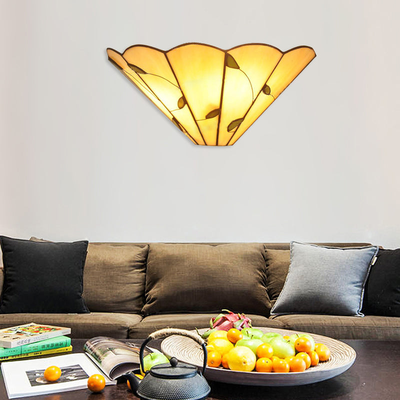 BowLift | Tiffany style conical wall lamp with leaf pattern art glass wall light in beige for dining room