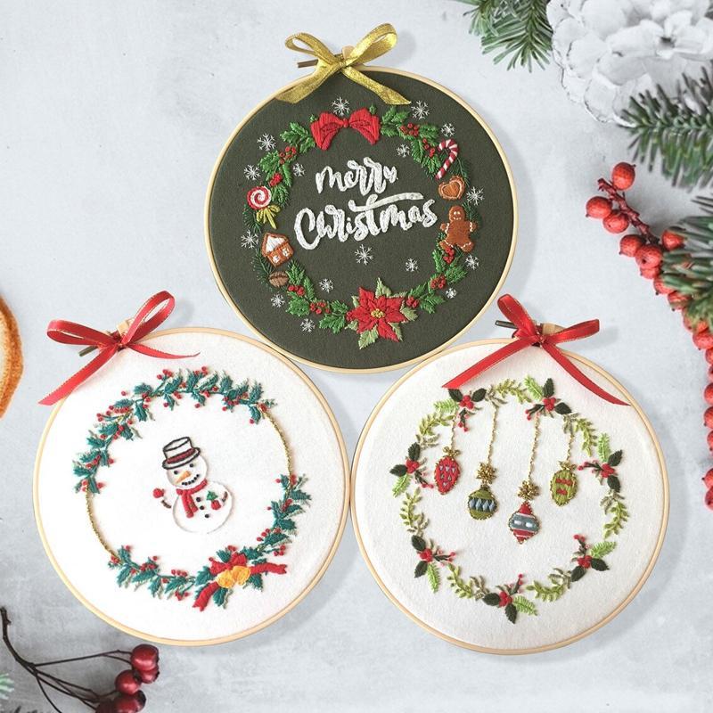 BowLift | Christmas Embroidery Kit