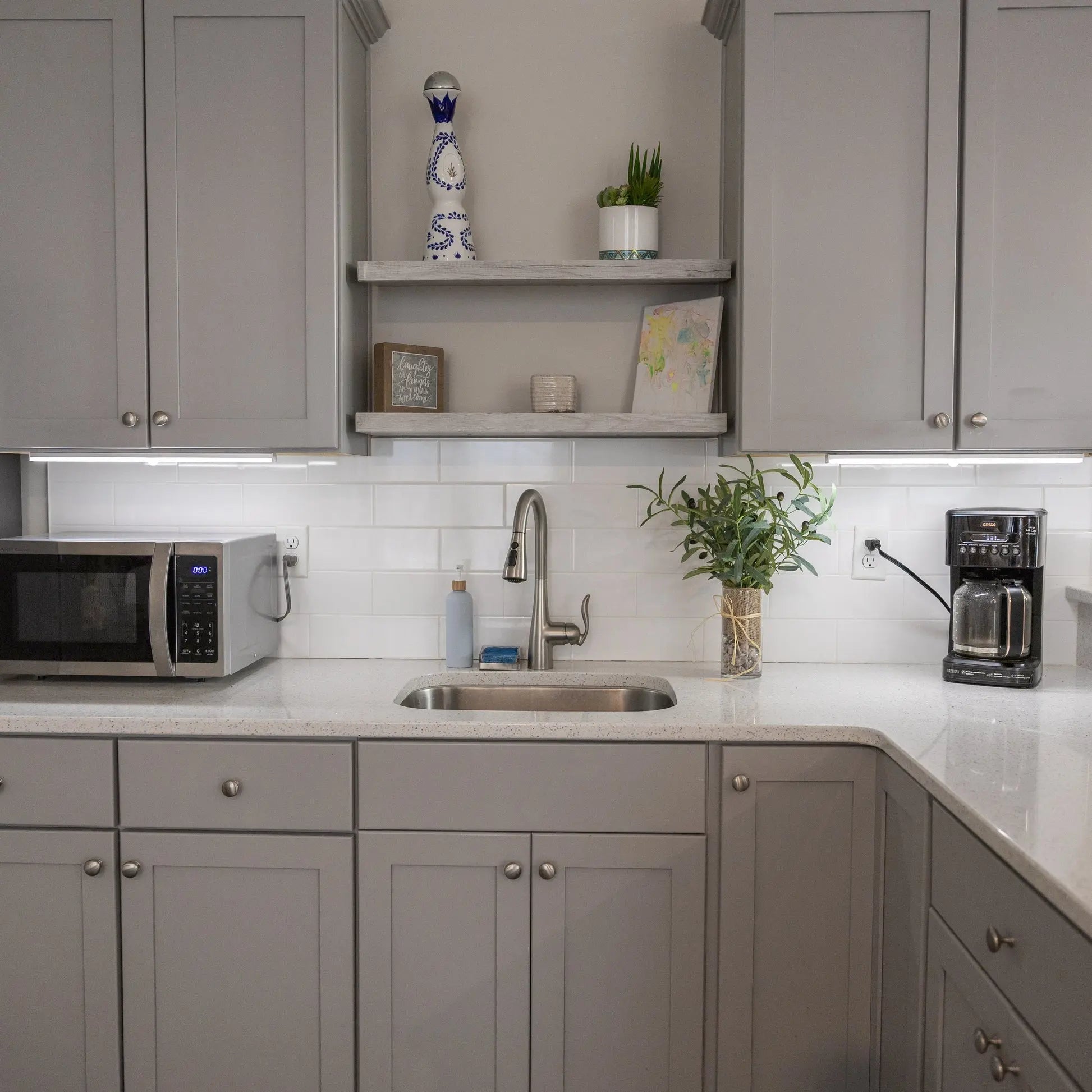 BowLift | Adjustable professional LED light with easy installation