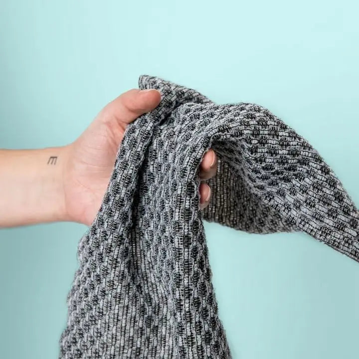BowLift | Peeling Shower Towel – Exfoliating Care for Face & Body