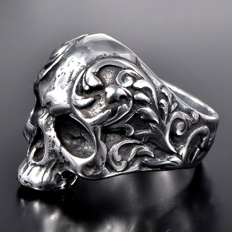 BowLift | Punk Style Titan Skull Ring