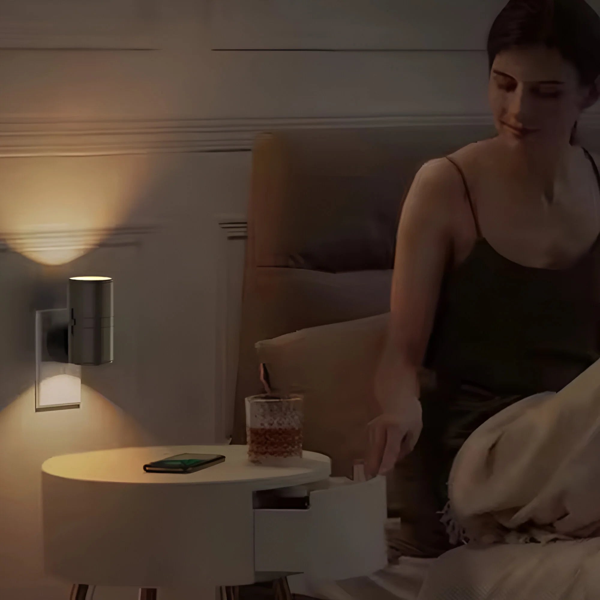 LumiEase – Plug-In Sensor Wall Light