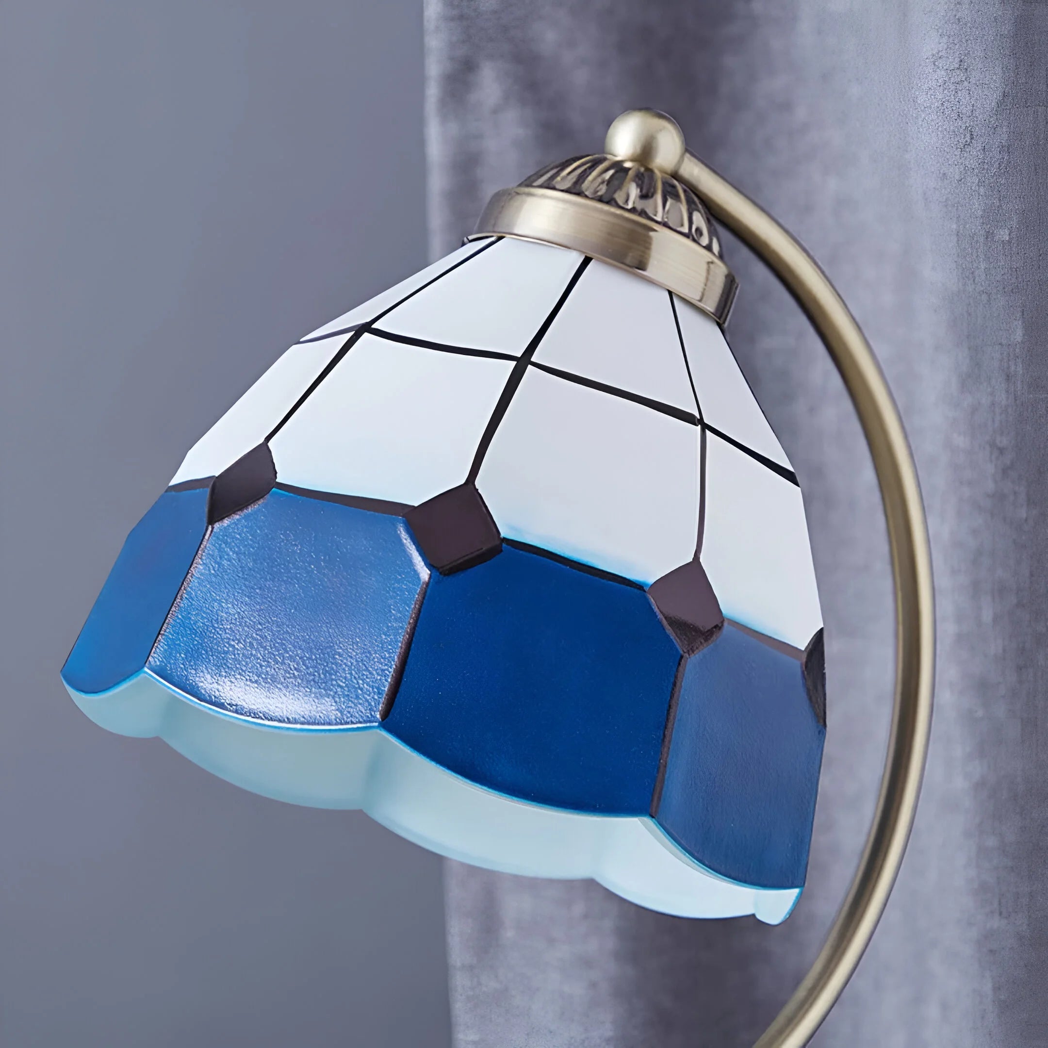 AuroraBloom – Gold Accent Table Lamp with Floral Glass Shade