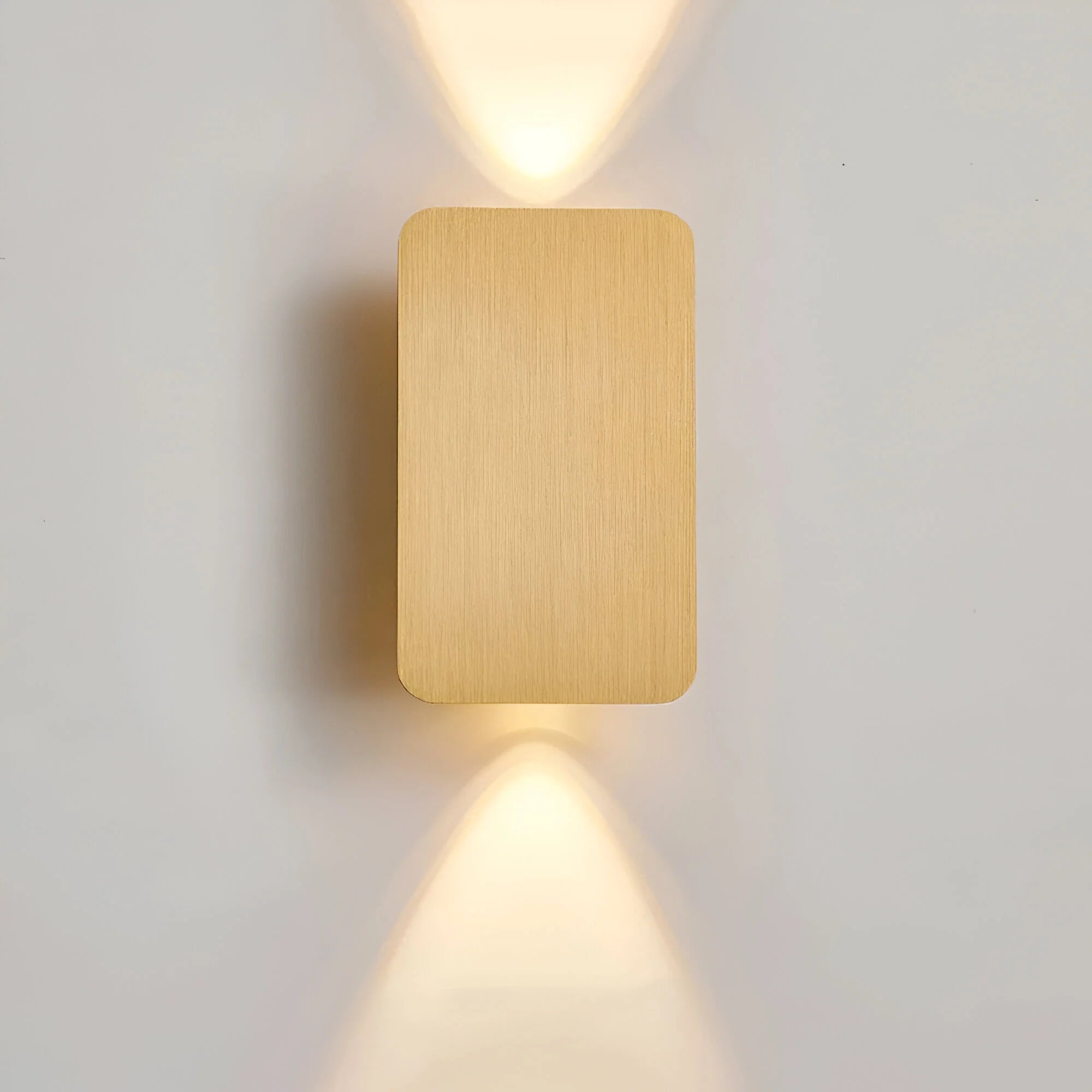 LumoEdge – Modern Rectangular Wall Light