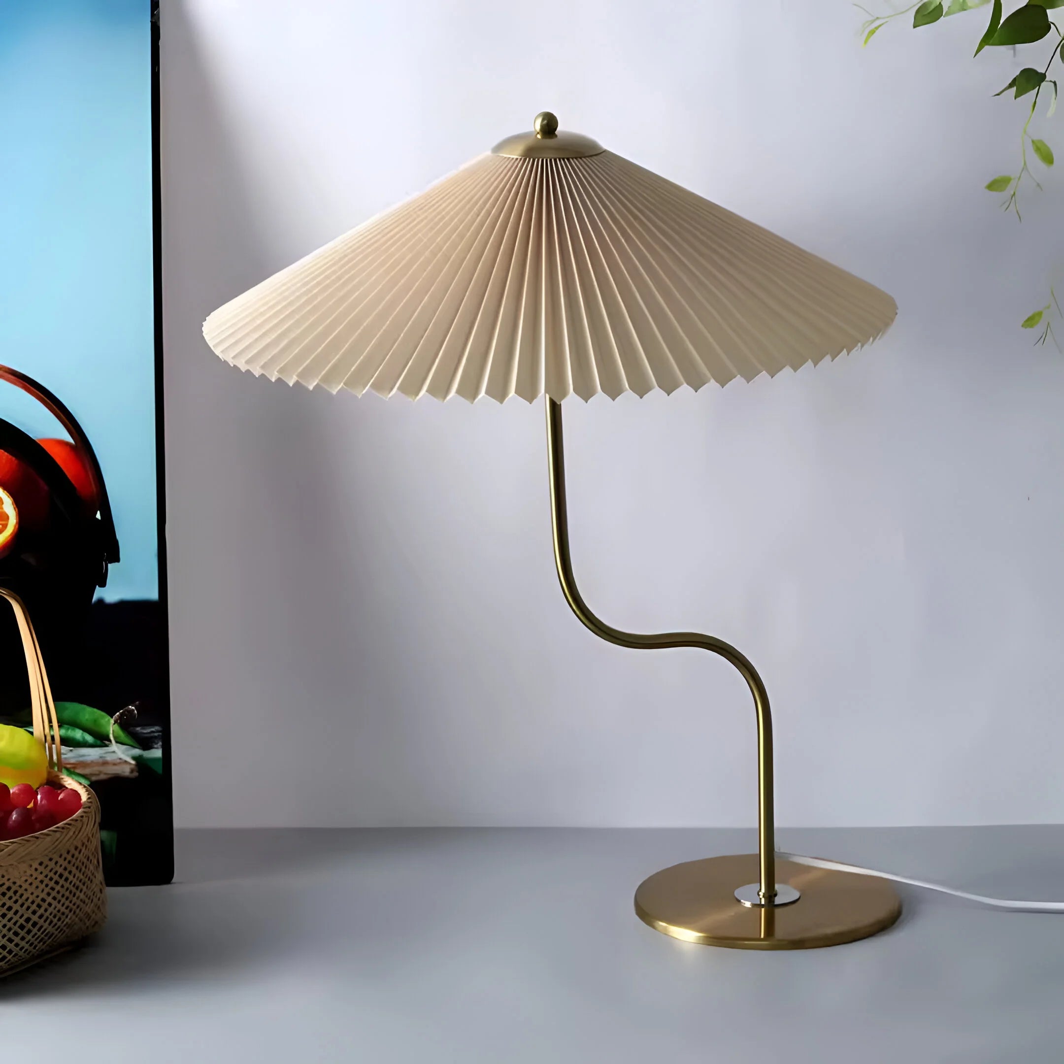 HaloShade – Tranquil Umbrella Table Lamp