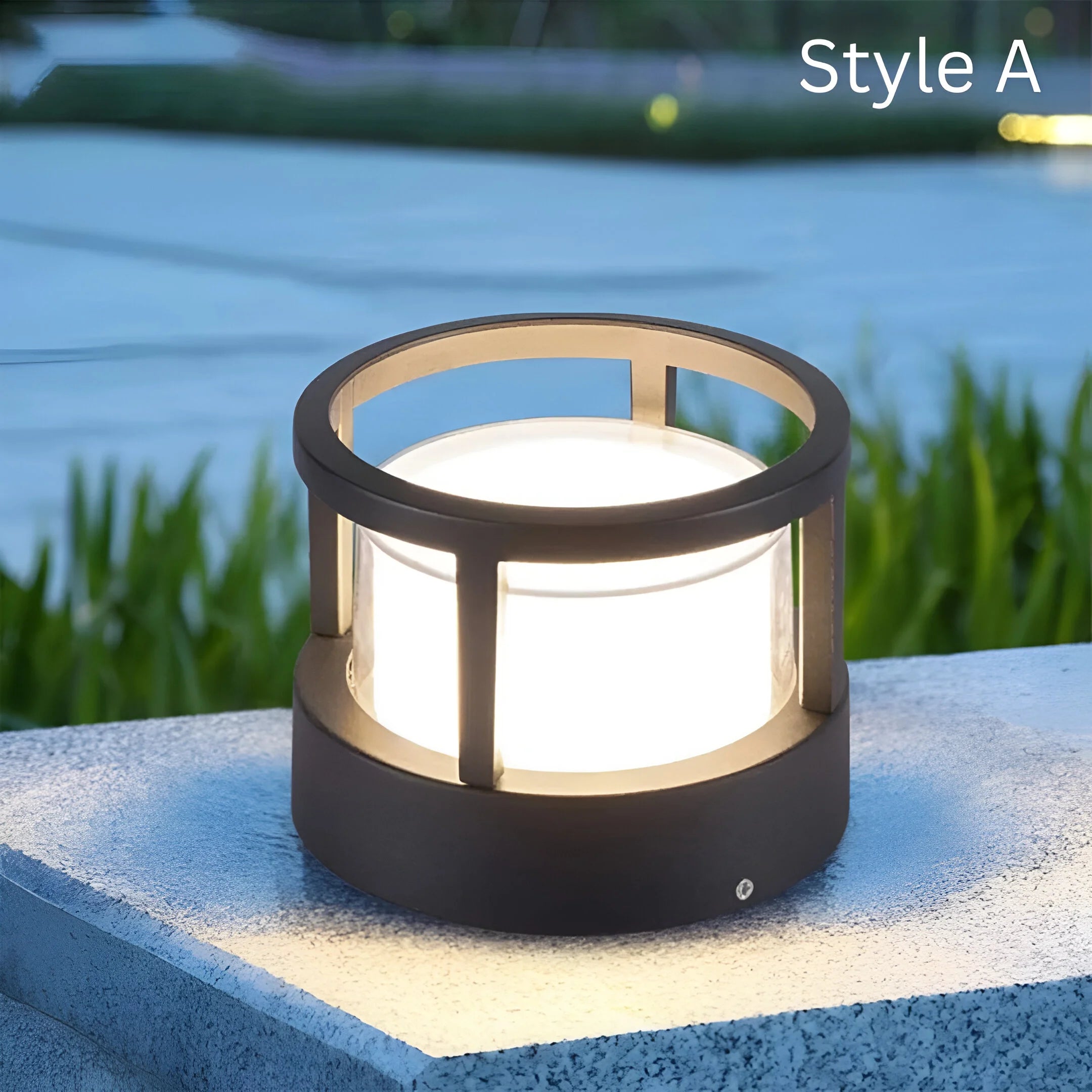LumePost – Cylindrical Garden Floor Lamp