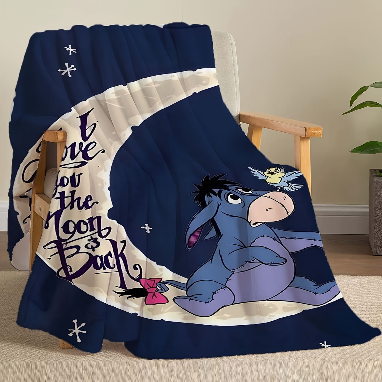 BowLift | Soft fleece blanket with Eeyore design - Available in multiple sizes for all seasons