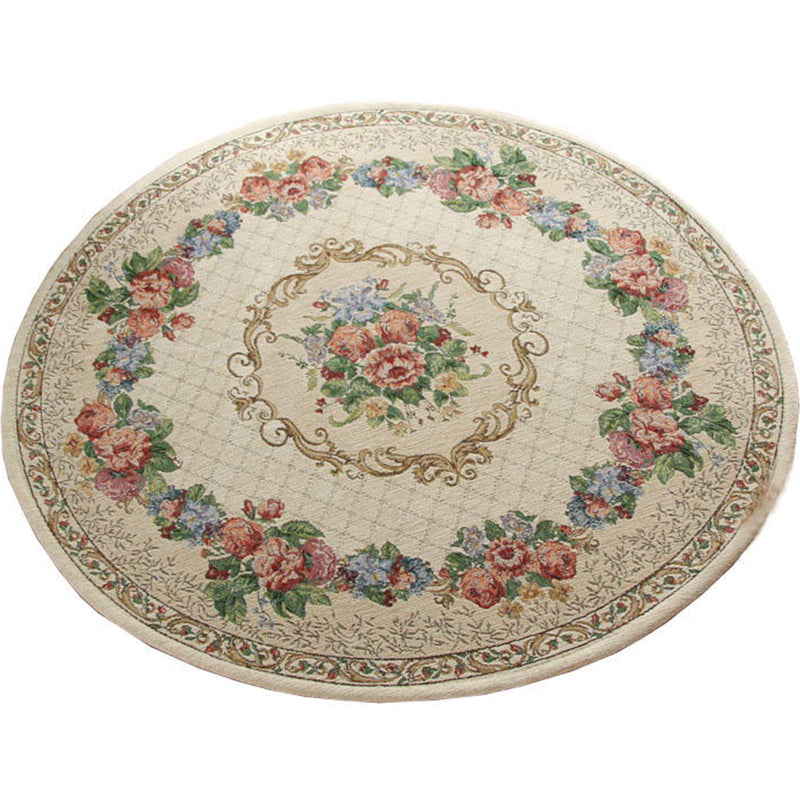 BowLift | Light Beige Decorative Rug Vintage Floral Pattern Area Rug Polypropylene Non-Slip Backing Pet-Friendly Rug