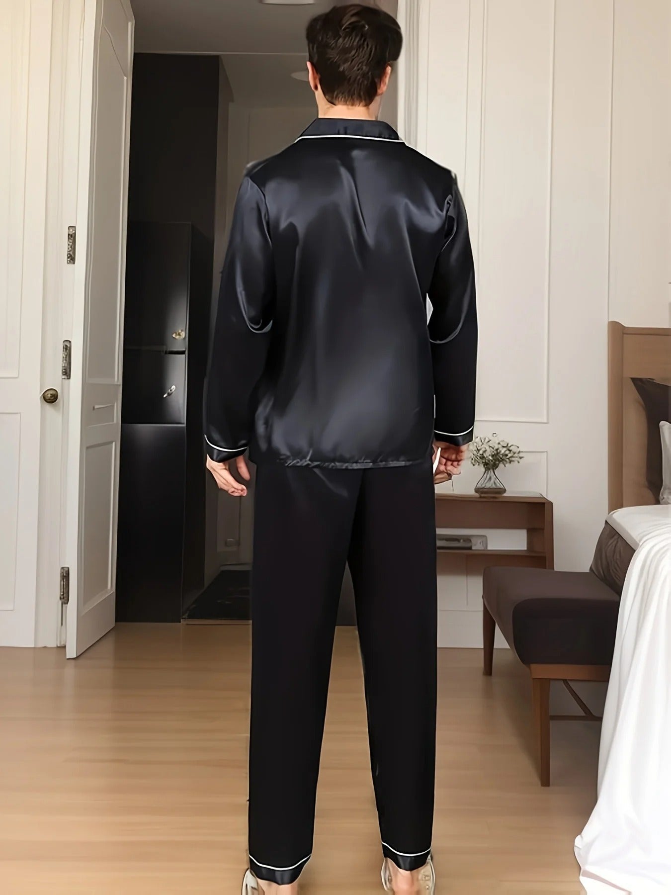 BowLift | Luxury Men's Pajamas | Elegant Nightwear | Comfortable & Breathable | For Restful Sleep