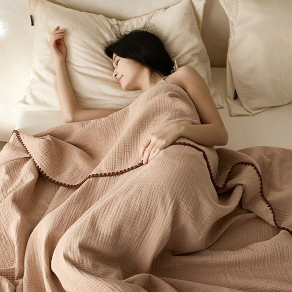 BowLift | Celeste Cotton Comfort Blanket