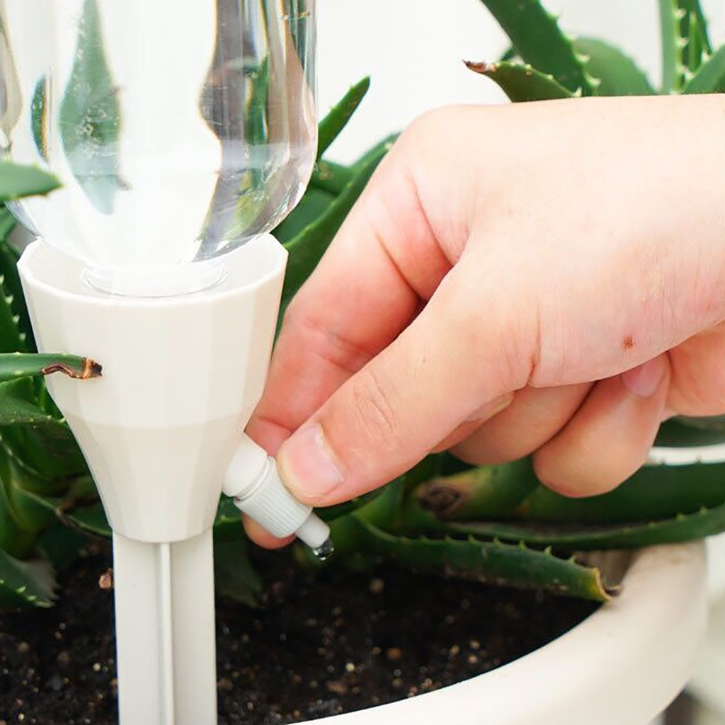 BowLift | Automatic Plant Watering System with Bottle Connection – Efficient Drip Irrigator for Plant Care