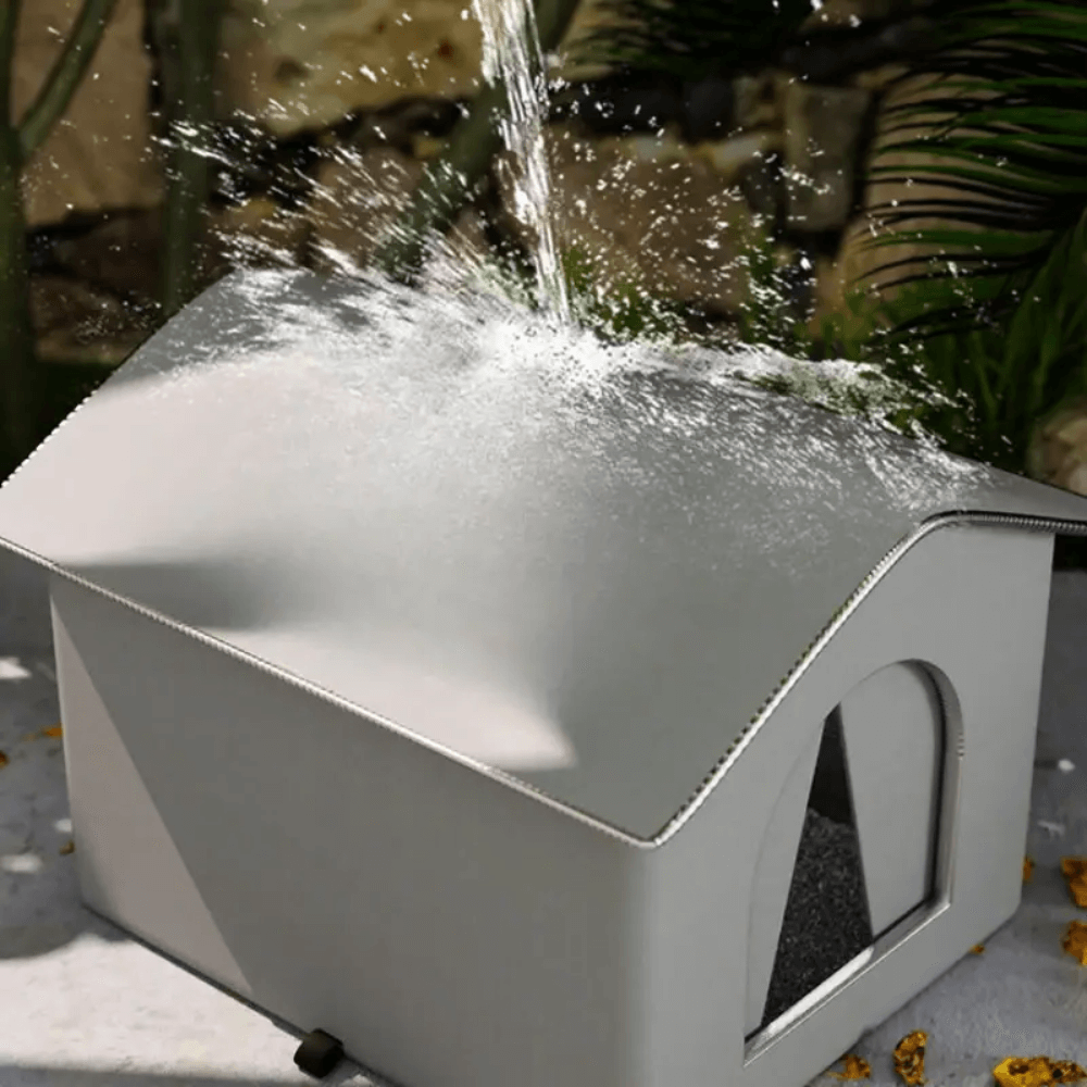FrostGuard Outdoor Cat House for Winter