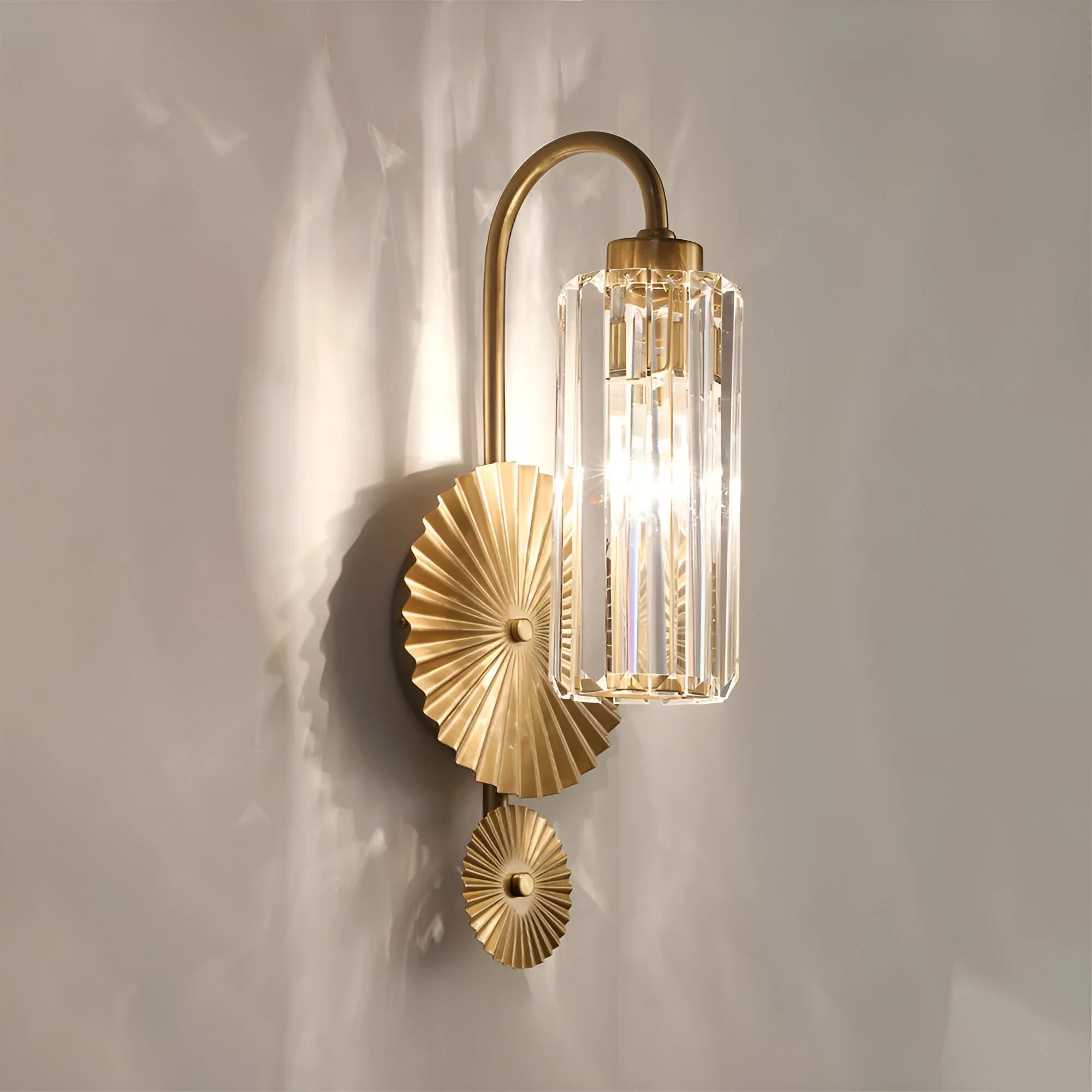 LumiCrown – Royal Copper Cylinder Wall Light