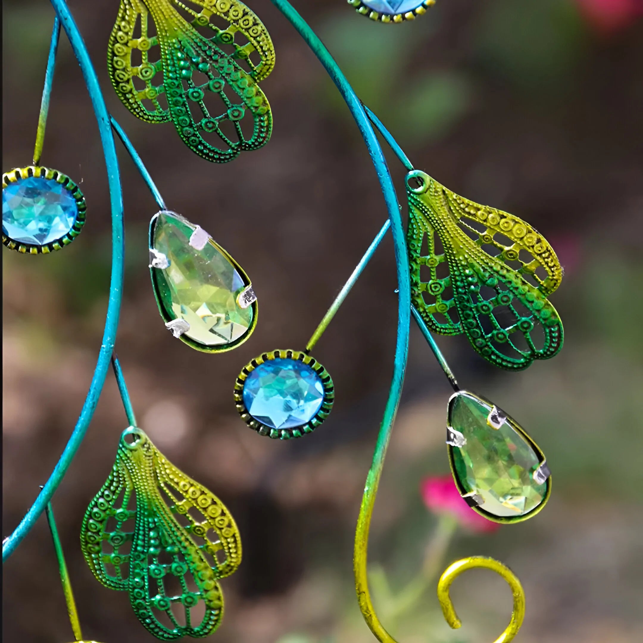 SolarGlow – Peacock Garden Light