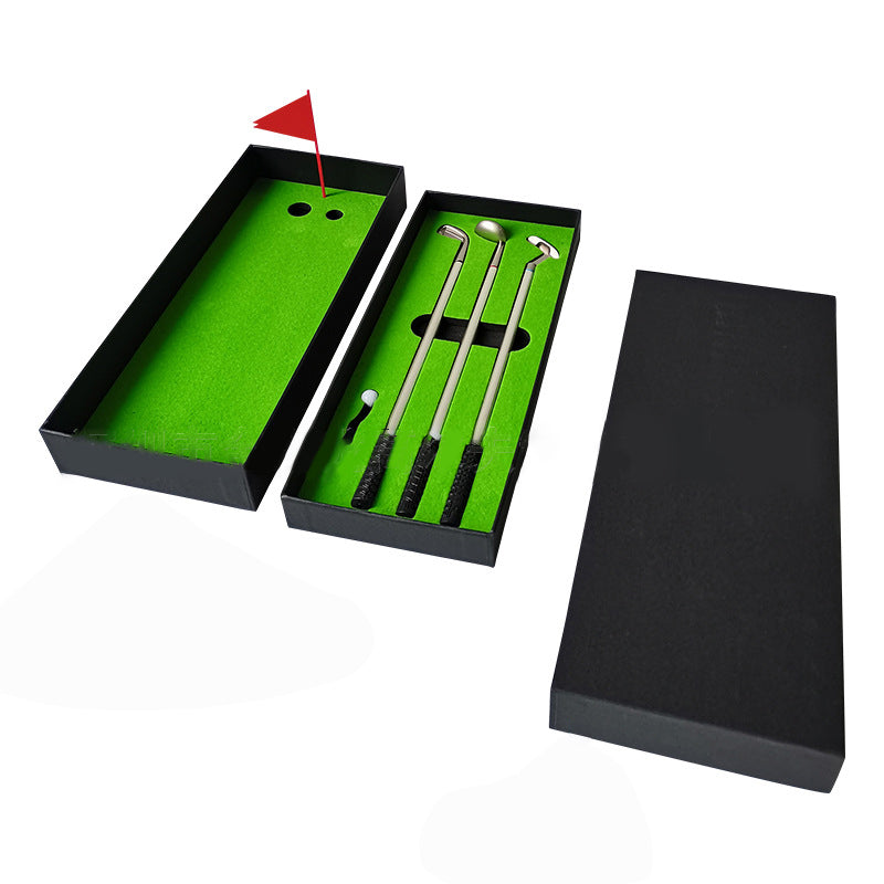 BowLift | Golf gift with putting green