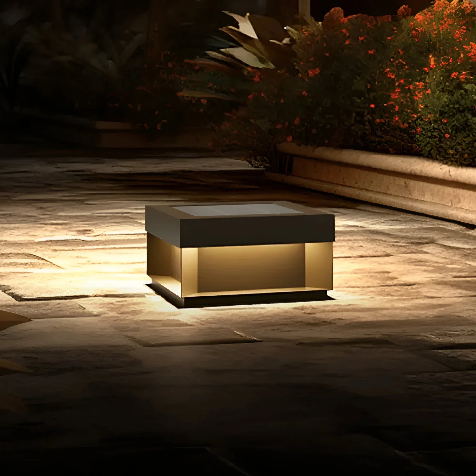 GlowForge – Durable Solar Garden Wall Light