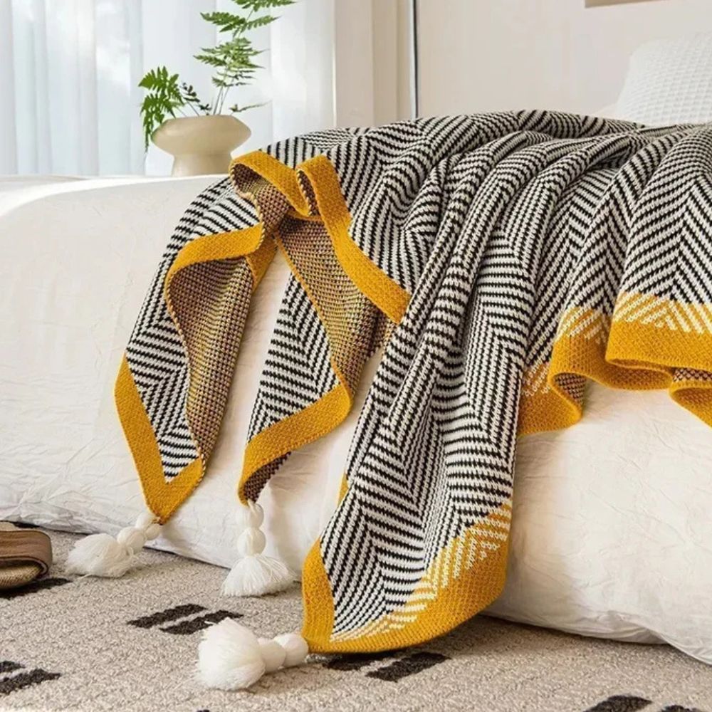 BowLift | Golden Chevron Luxe Blanket