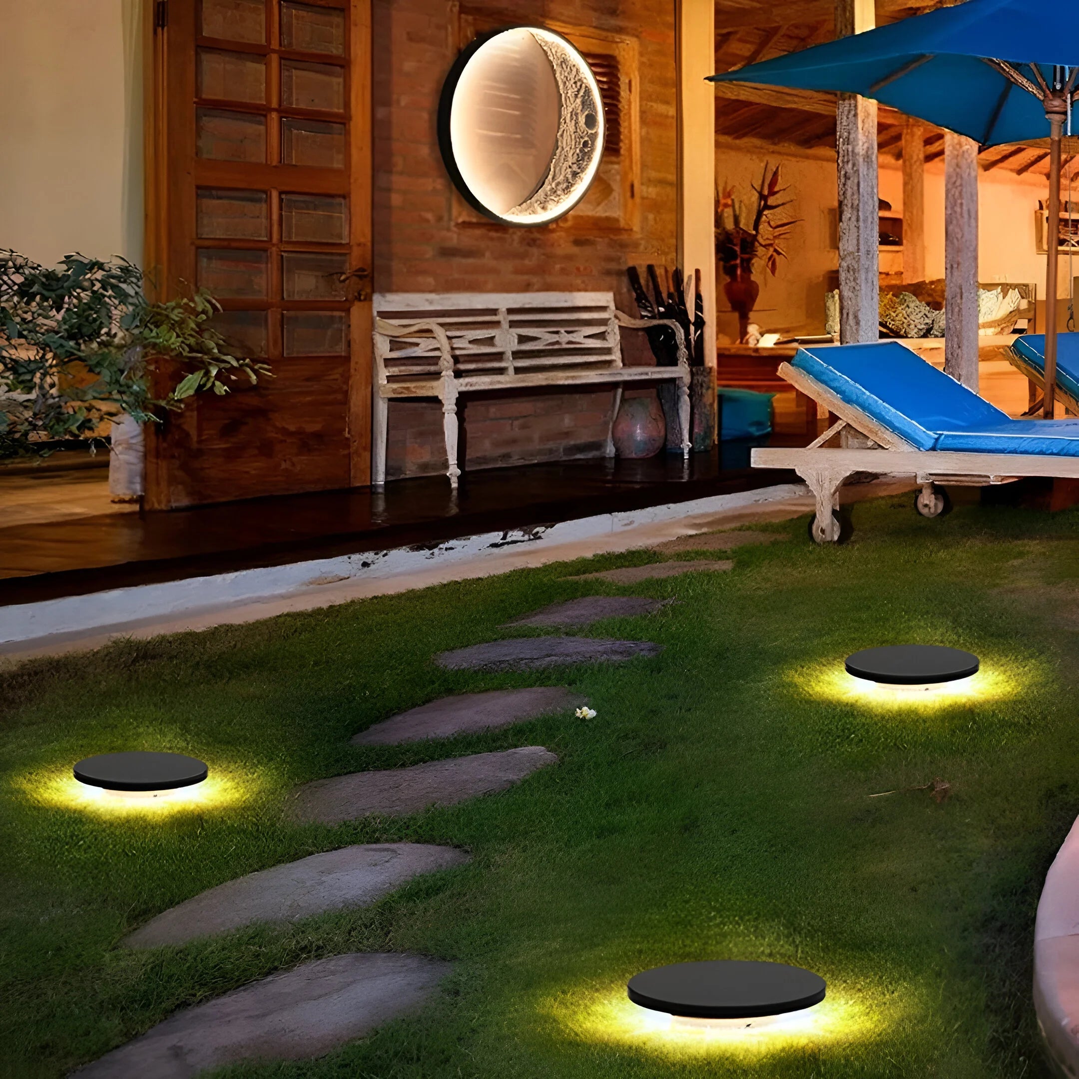 LumeDisc – Solar Round LED Garden Light