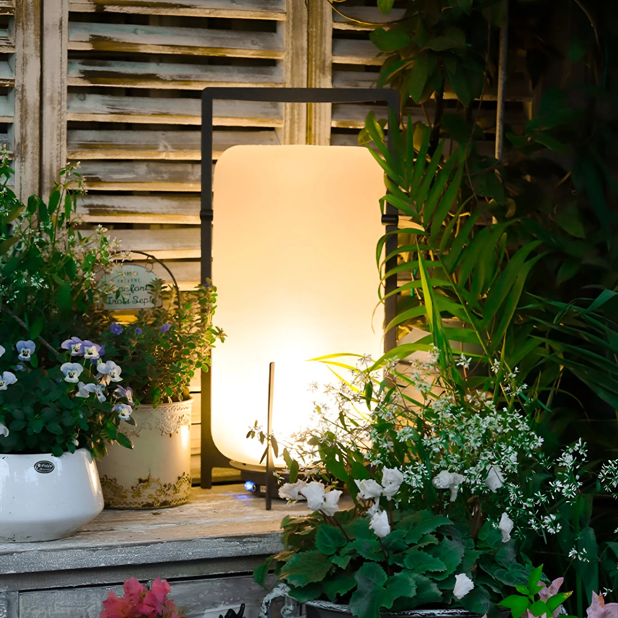 LumiGlass – Solar Glass Garden Light