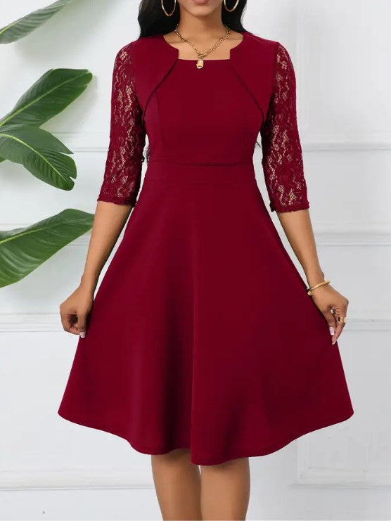 Elegant Lace Detail Midi Dress