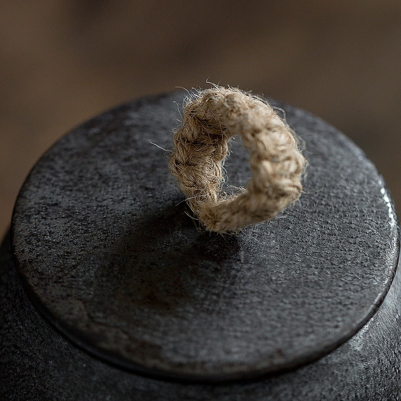 BowLift | Air-tight Coffee Container made of Ceramic