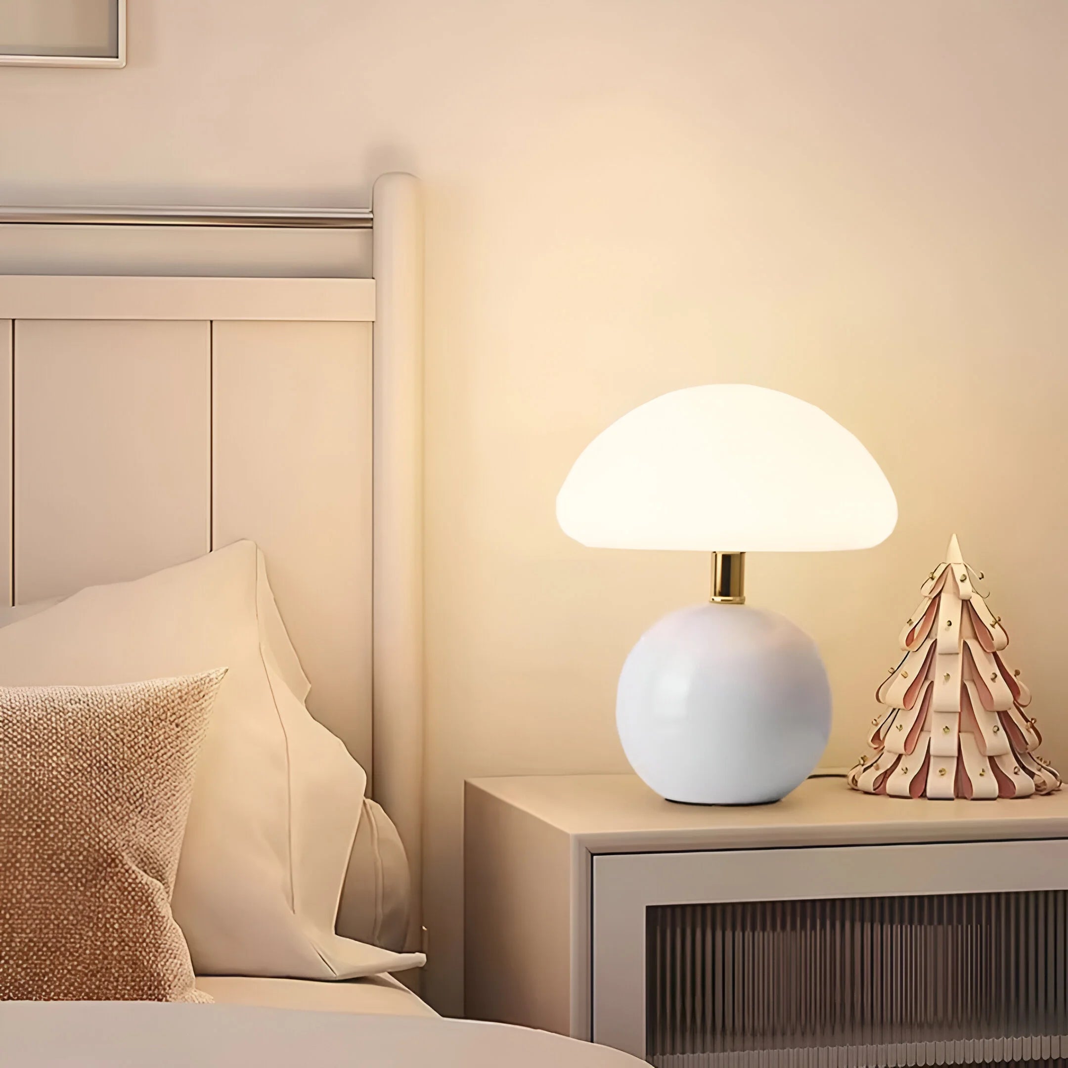 CrèmeLuxe – French Mushroom Table Lamp