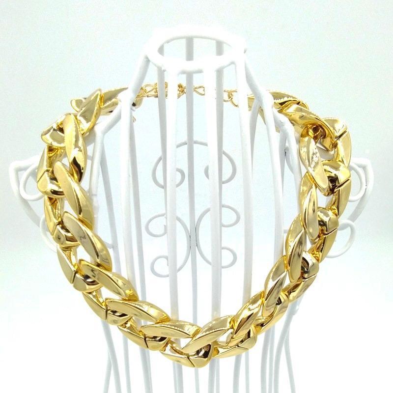BowLift | Thick golden chain pet safety collar