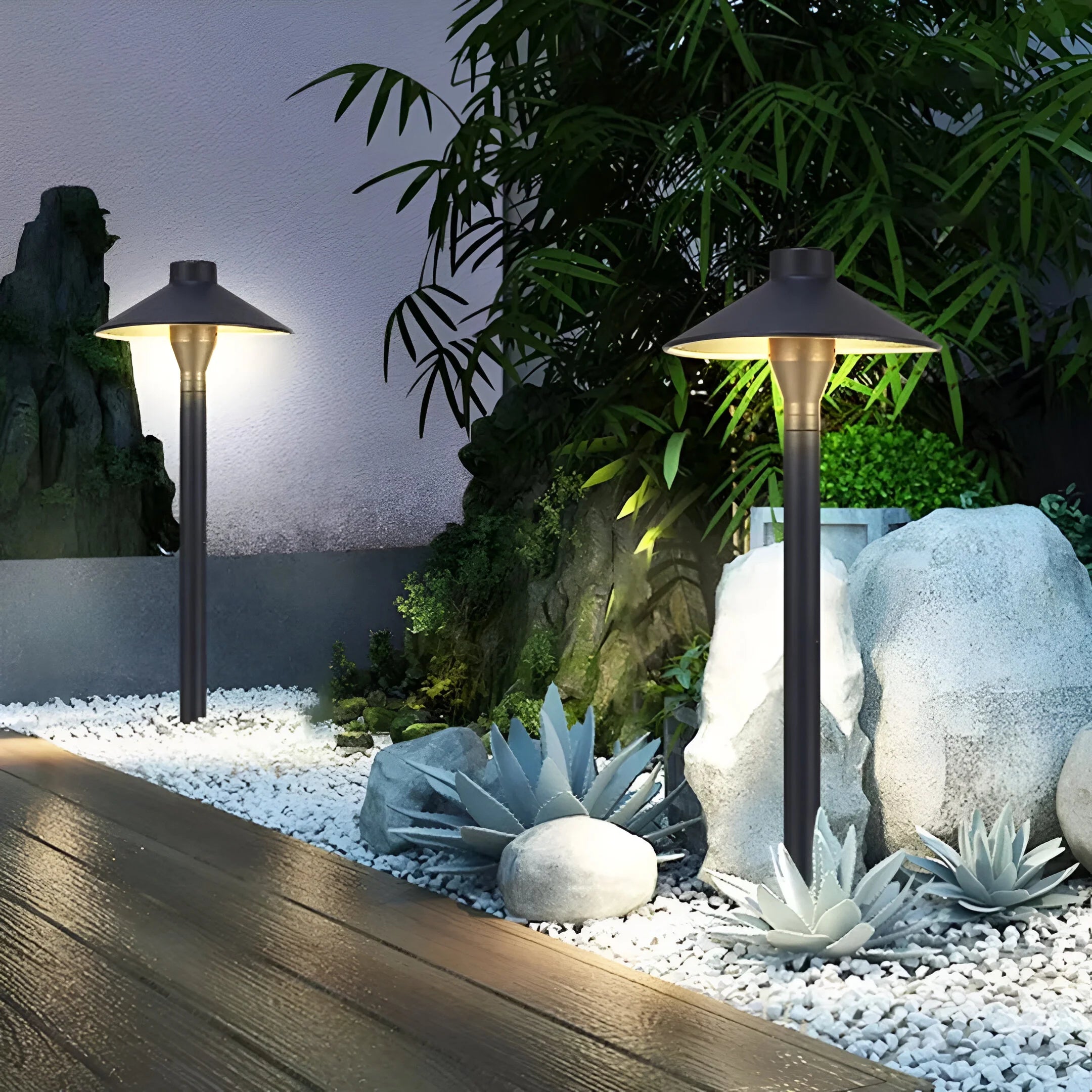 LumeEdge – Sleek Aluminum Garden Light