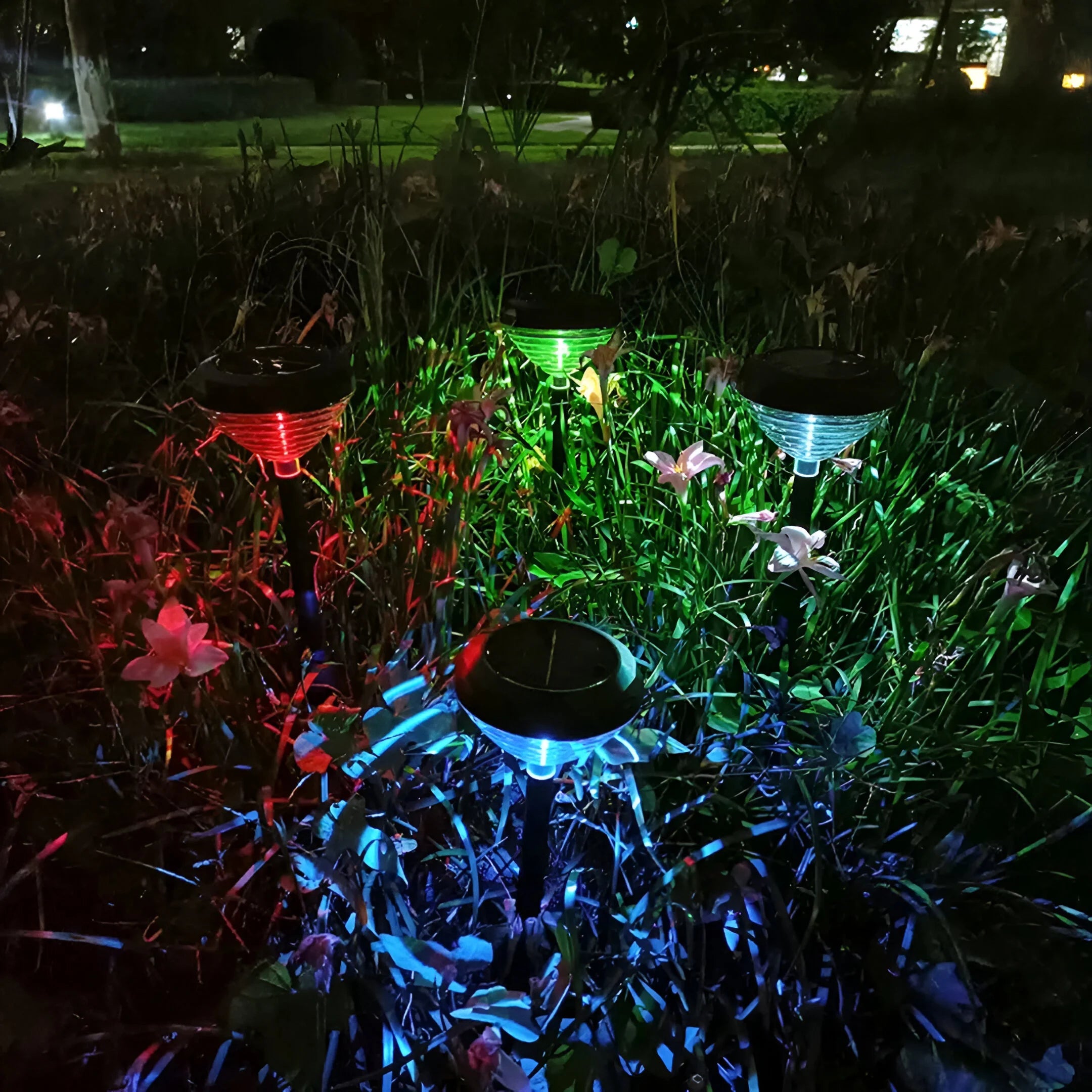 LumiTrail – Sun-Charged Pathway Light