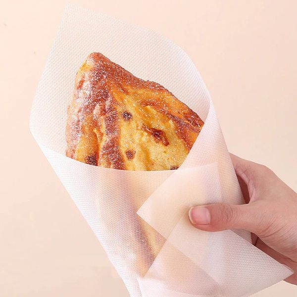 BowLift | Disposable cutting board paper