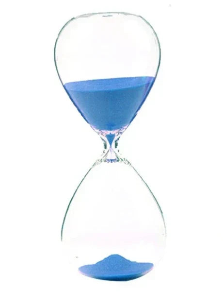 BowLift | Creative transparent hourglass made of glass