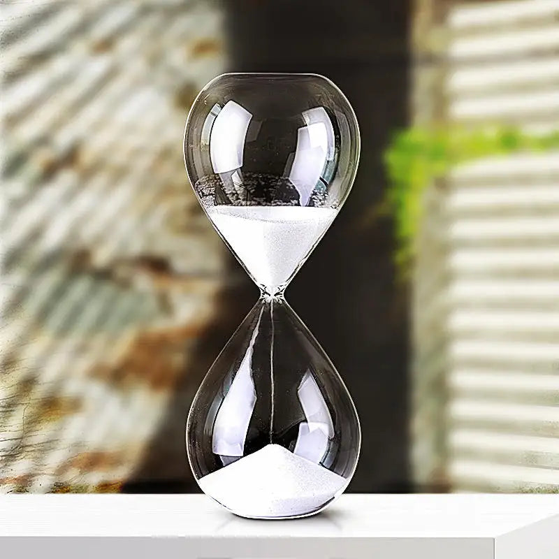 BowLift | Creative transparent hourglass made of glass