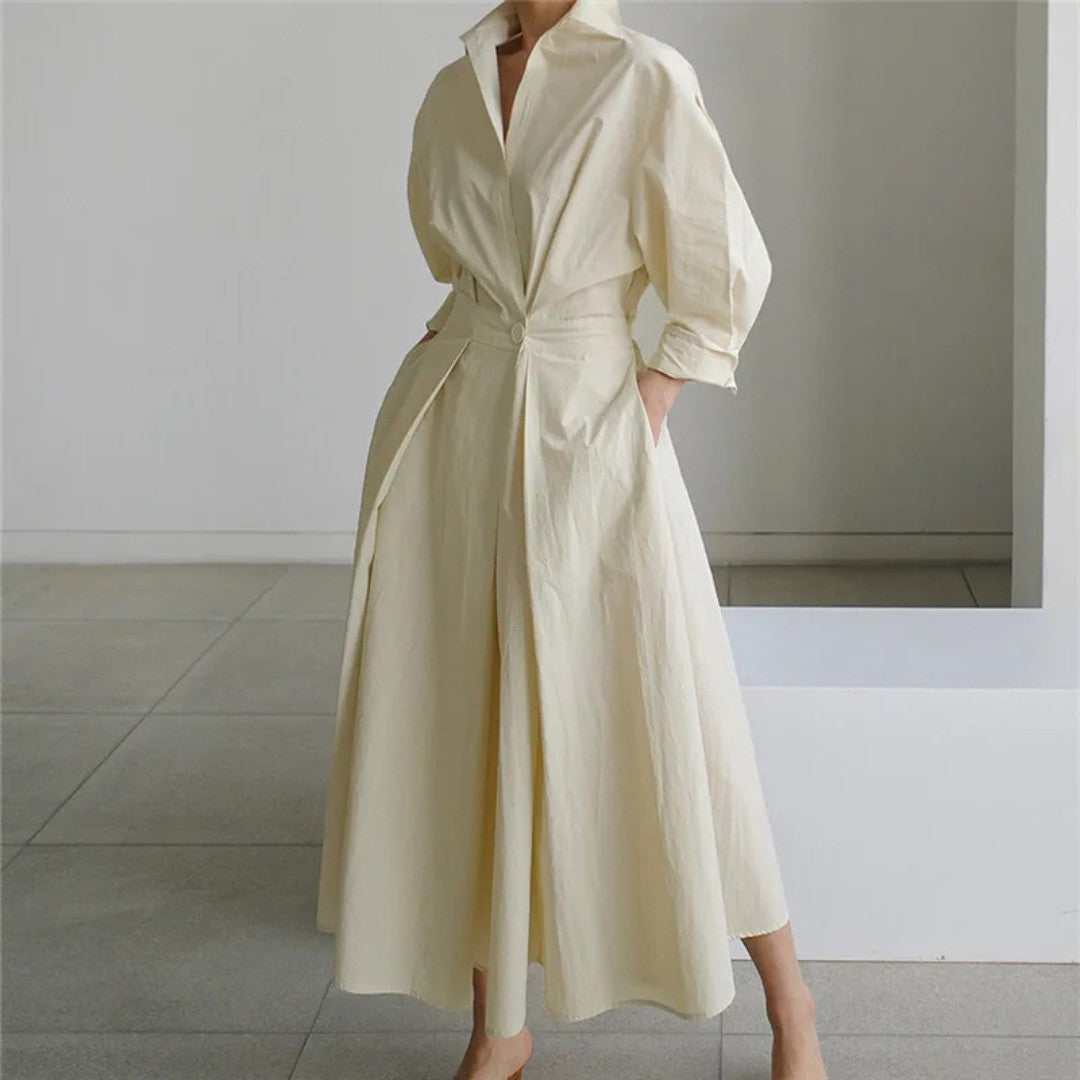 Vintage-Inspired Dress with Flattering Waist Design