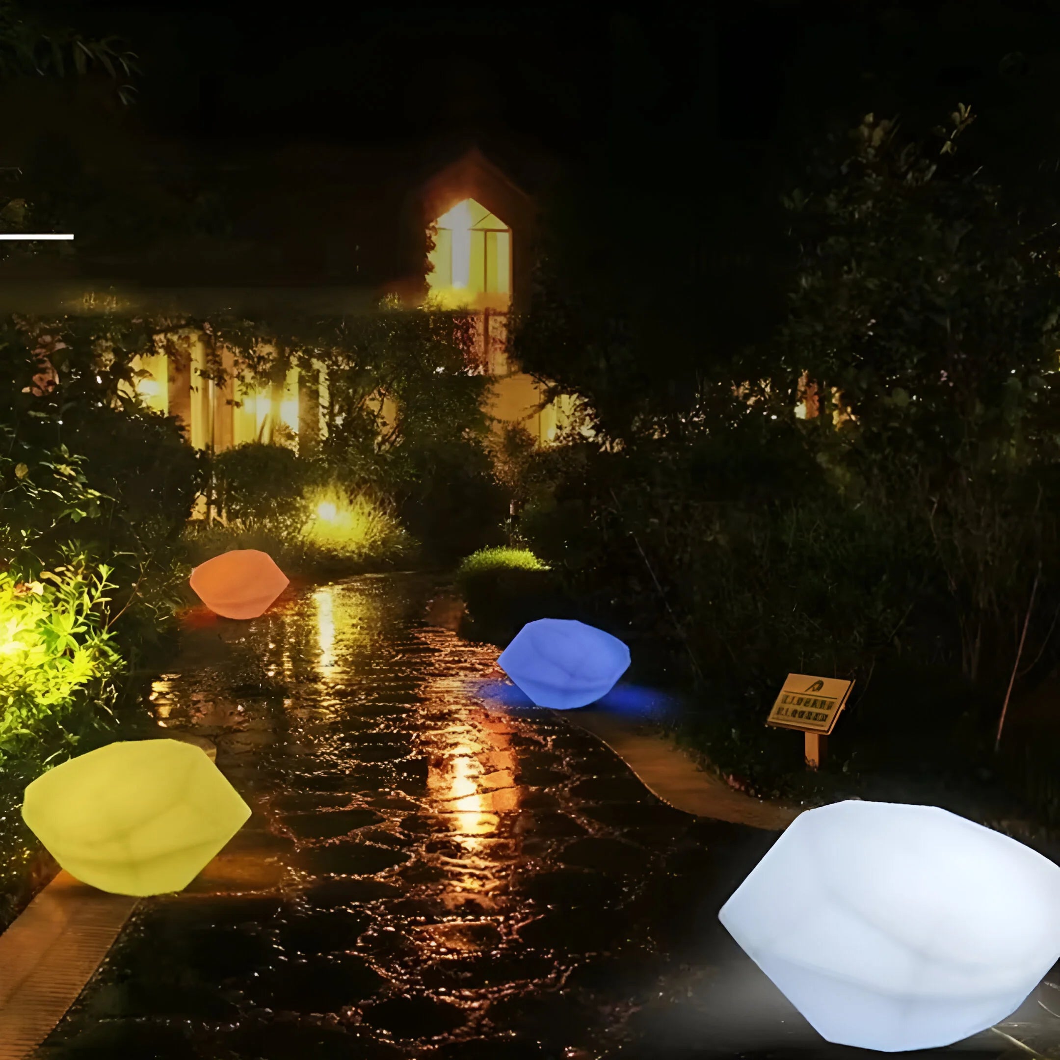 LumiRock – Solar LED Garden Stone Light