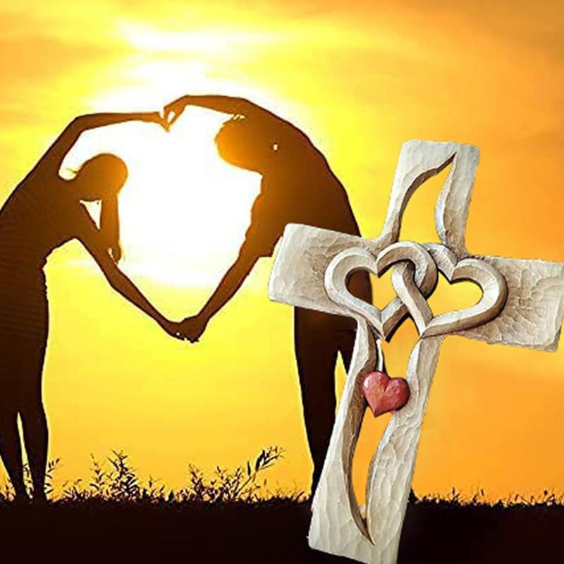 BowLift | Hand-carved wooden cross - Intertwined hearts