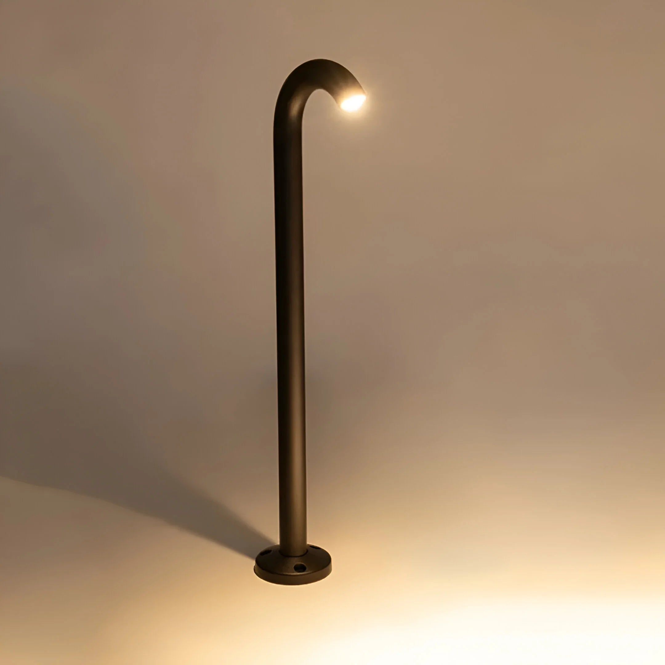 CascadeGlow – Sunlit Waterfall Accent Light