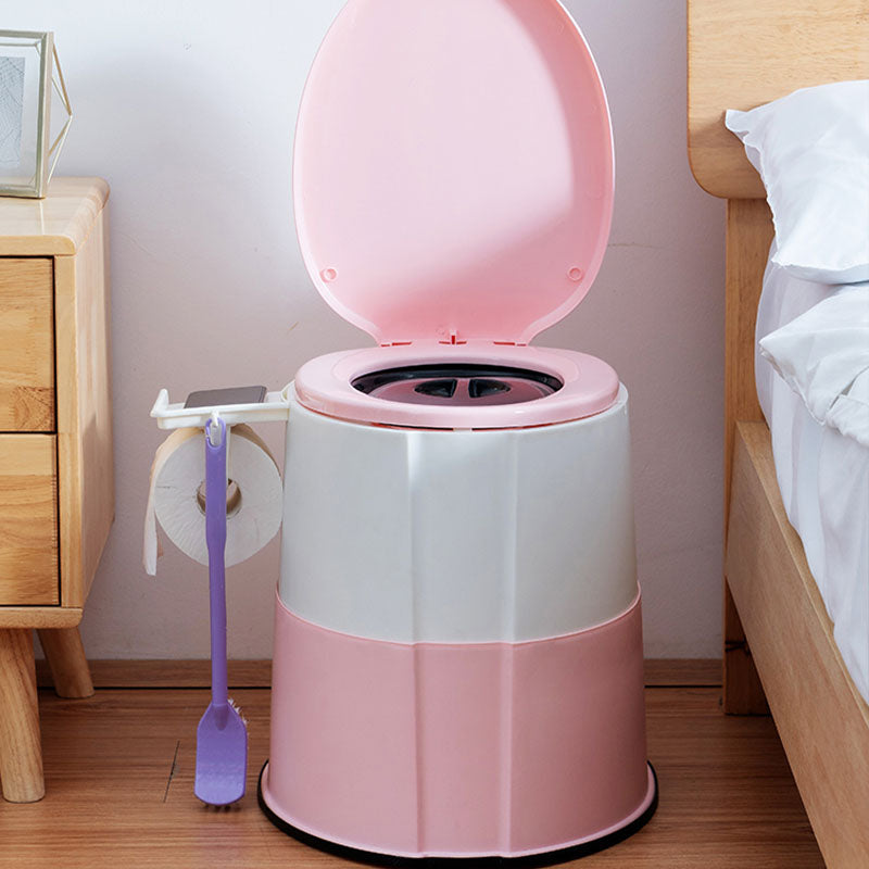 BowLift | Contemporary plastic floor-mounted toilet bowl with toilet seat for the bathroom
