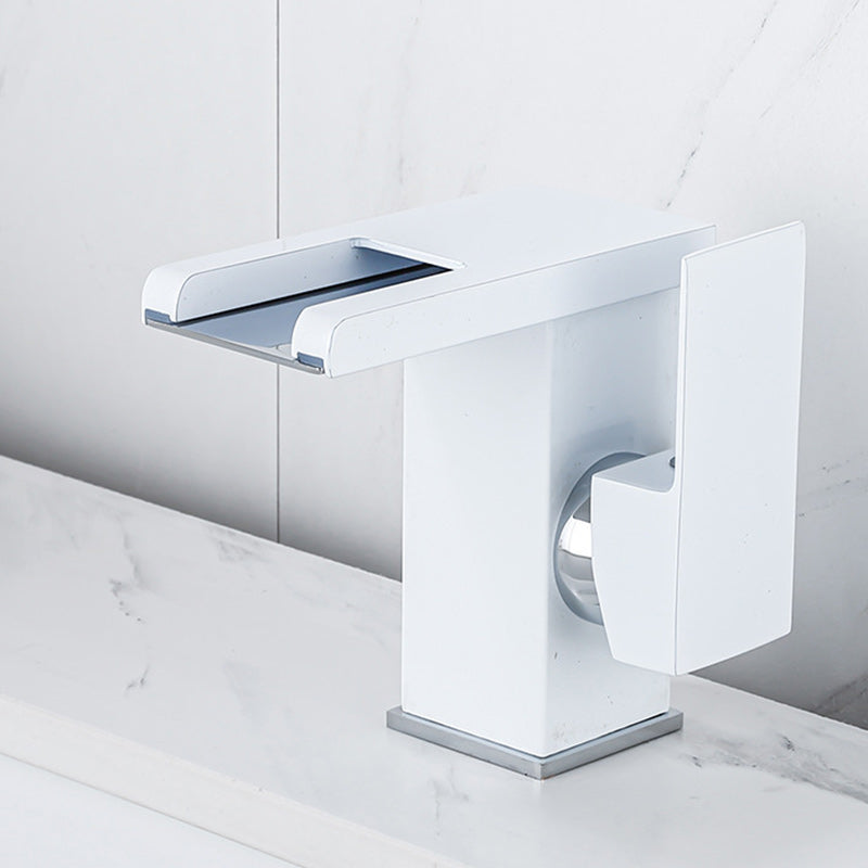 BowLift | Contemporary Sink Faucet Solid Color Low Arc Bathroom Sink Faucet