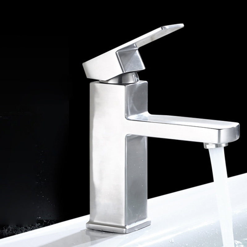 BowLift | Basic sink faucet simple low arc metal centerset sink faucet for bathroom