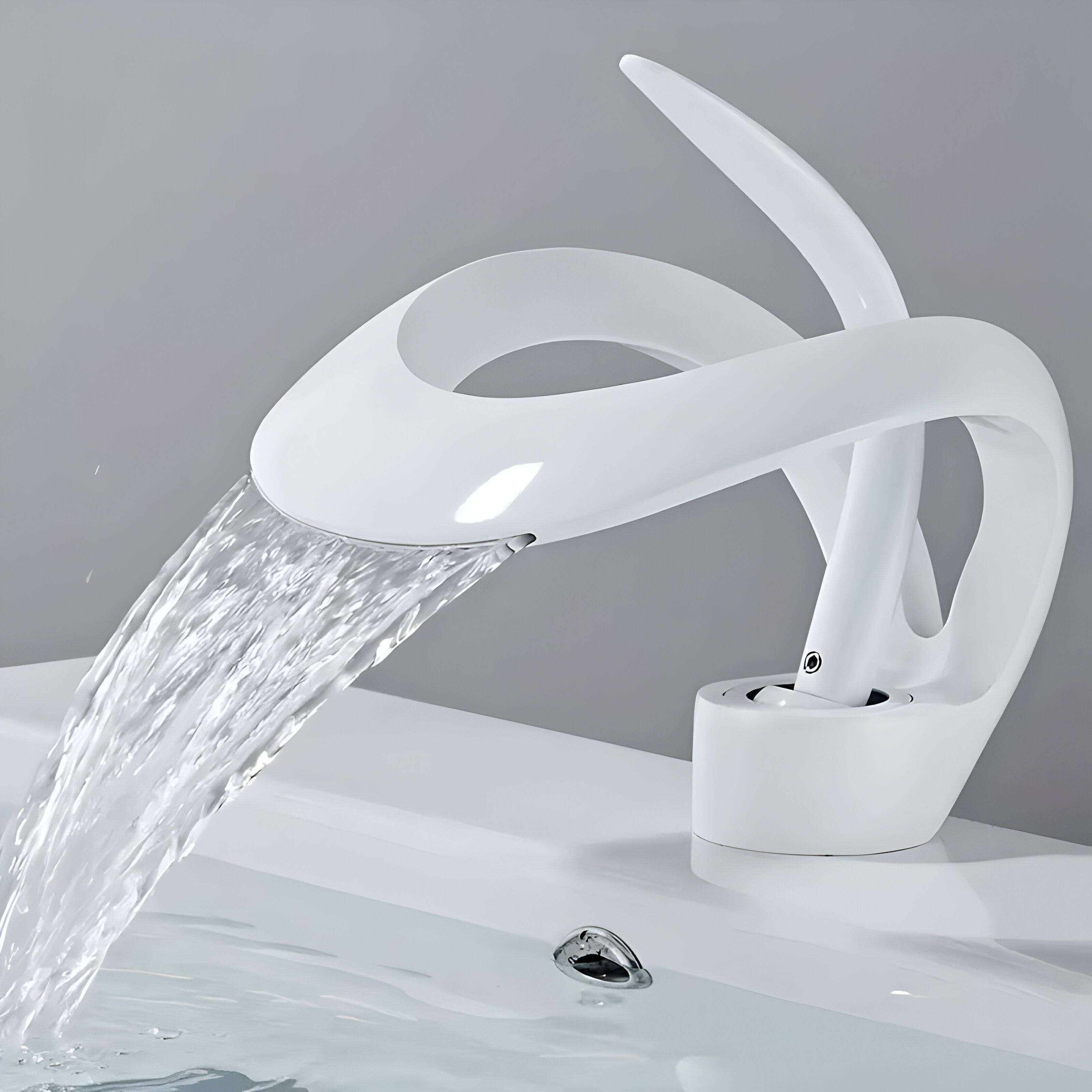 BowLift | AquaGleam – Minimalist Bathroom Basin Tap