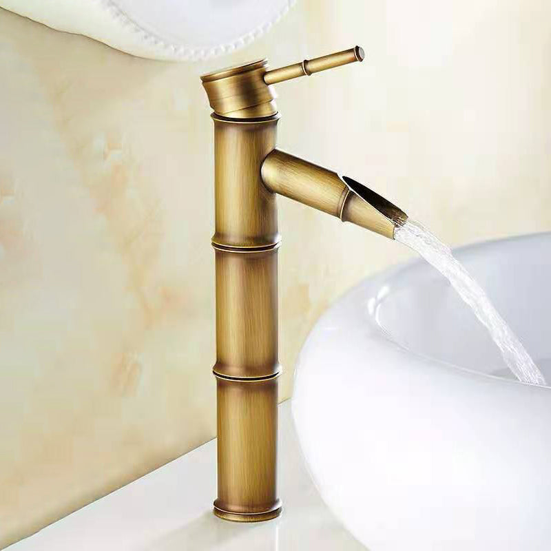 BowLift | Round Single Handle Faucet Country Style Sink Mixer