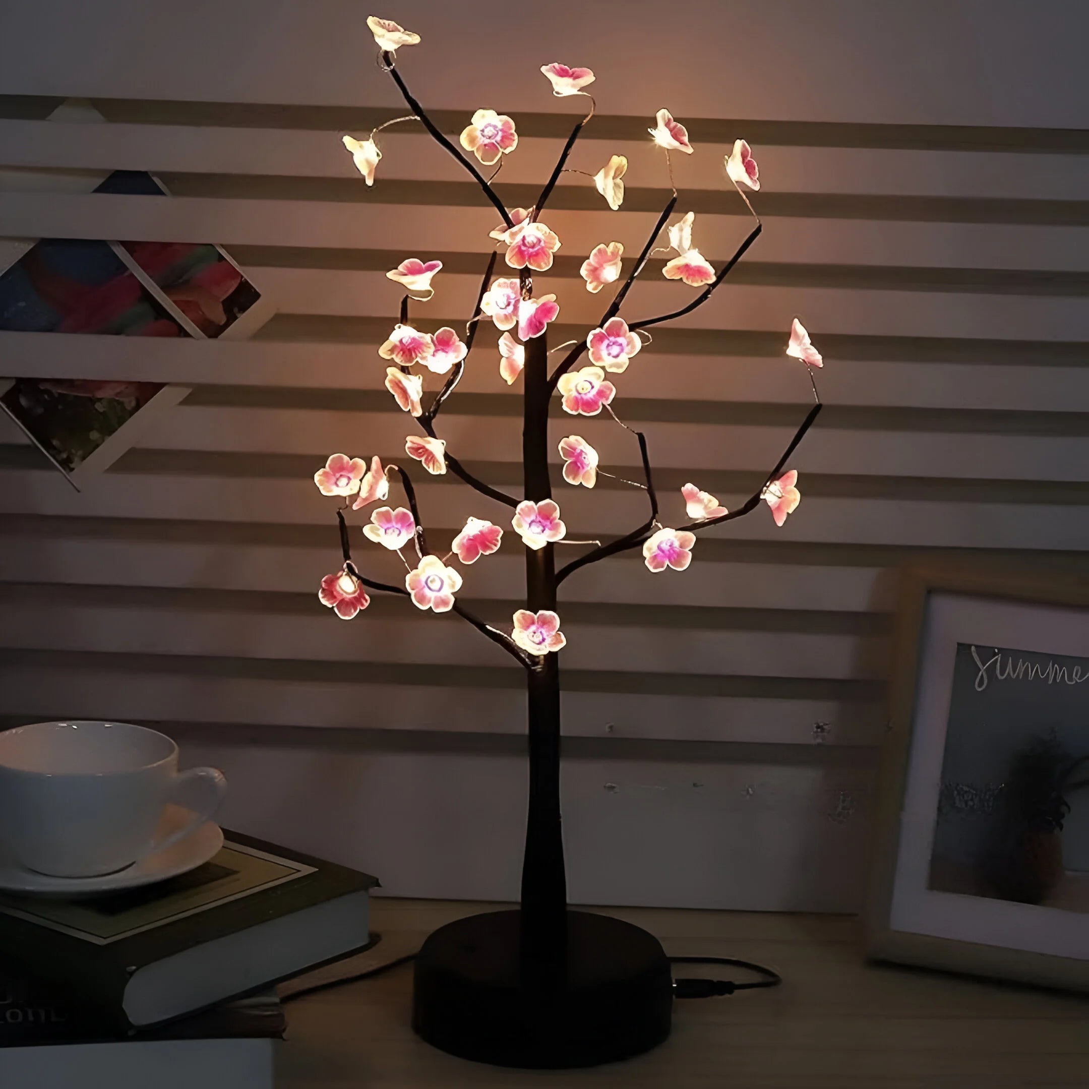 GlowTree – Enchanting LED Light Tree Table Lamp