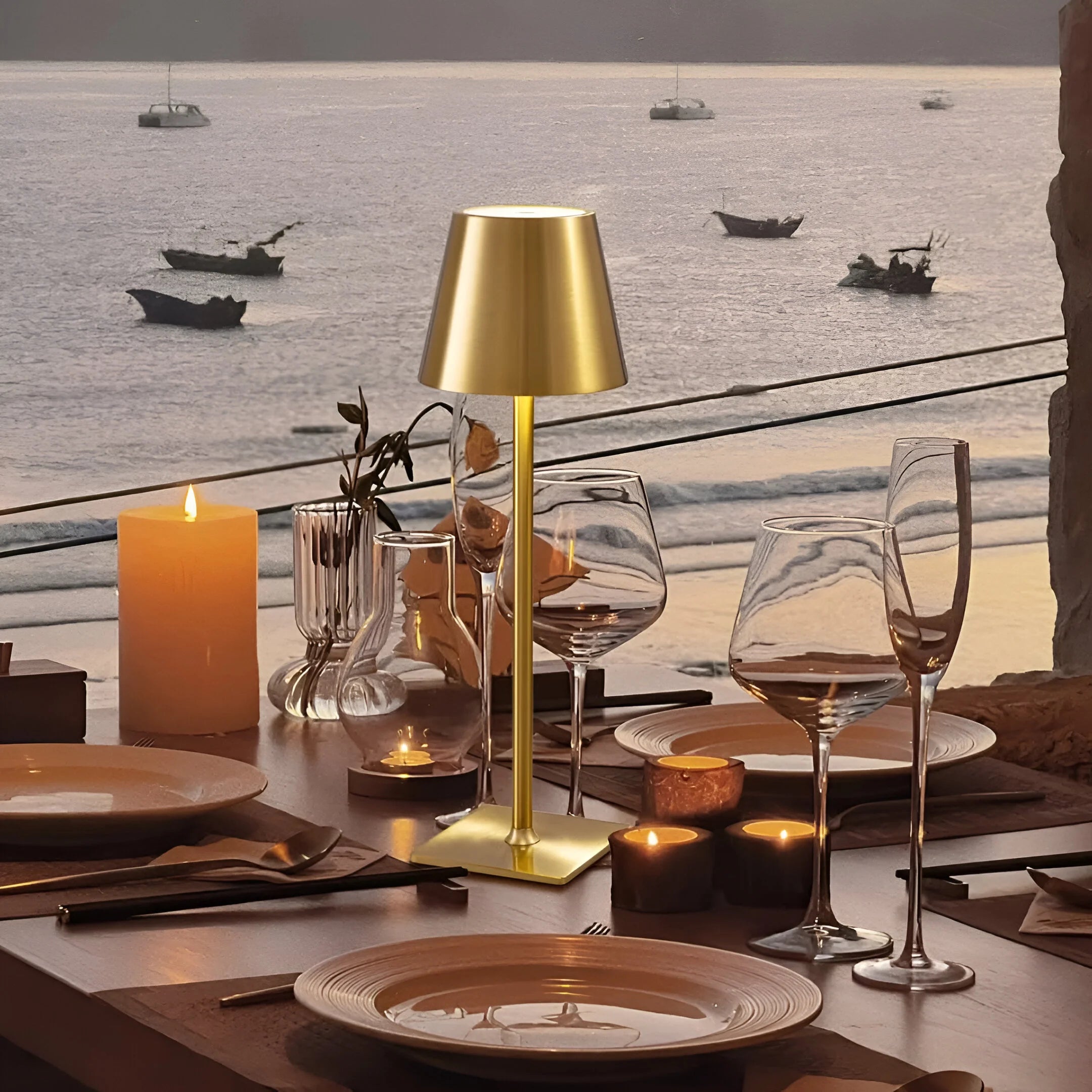 NovaShine – Sleek Dimmable Table Lamp